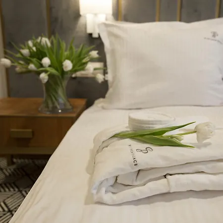 Hotel Platinum Boutique 4*