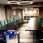 Platinum Boutique 4* Posen