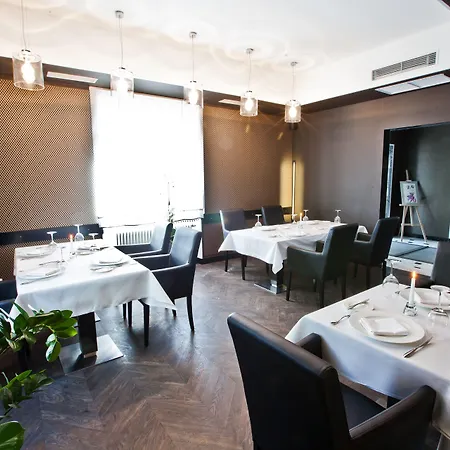 מלון Platinum Boutique