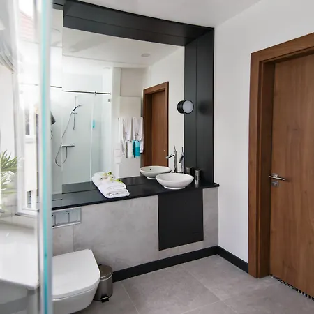 Platinum Boutique Готель 4*