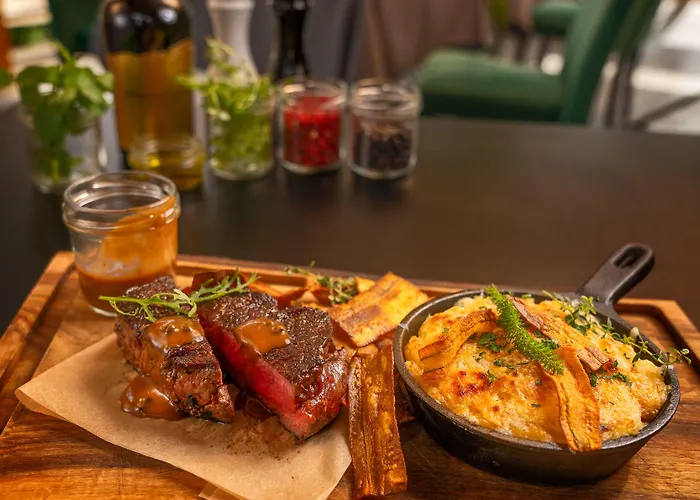 Отель Platinum Boutique